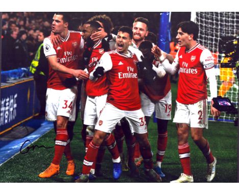 Gabriel Martinelli Arsenal F.C. signed 16x12 inch colour team print. Good condition. All autographs are genuine hand signed a