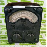 AVO Model 8 universal avometer multimeter - MISSING TOP COVER - DAMAGED KNOB