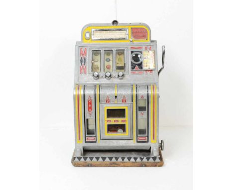 Mechanical slot machine Appareil LumineuxMechanical slot machine Appareil Lumineux. Working condition untested. Missing back 