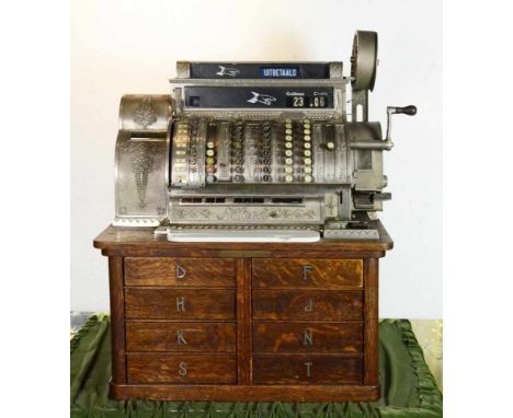 National 582x-E-8C Cash Register for Dutch marketNational 582x-E-8C Cash Register for Dutch market, with 8 drawers. Working c