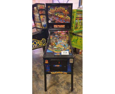 Stern Roller coaster tycoon pinball machineStern Roller coaster tycoon pinball machine from 2002. Based on the Top Selling PC