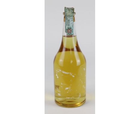 Eine Flasche Grappa um 2000, Distilleria Levi Serafino Neive, Alba, Piemont, 0,7 L., Füllhöhe: unterer Flaschenhals, Etikett 