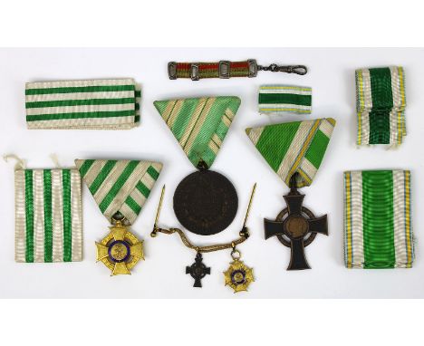 Konvolut Orden und Auszeichnungen 1. Weltkrieg, Deutsches Reich 1914 - 1918: Sachsen, Ehrenkreuz für freiwillige Wohlfartsdie