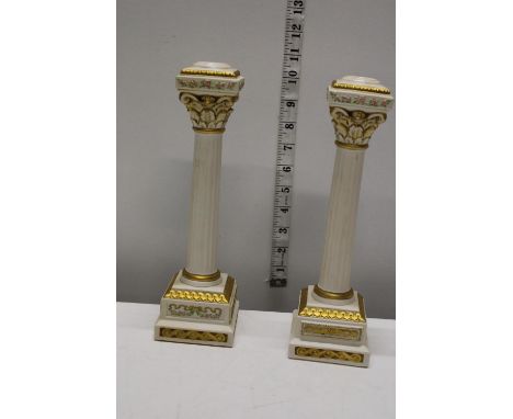 A pair of quality Franklin Mint ceramic candlesticks 