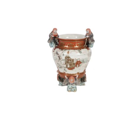 A JAPANESE KUTANI PORCELAIN FIGURAL VASE, late 19th century, painted in the traditional red, gilt and turquoise tones, the ri