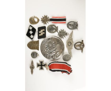 A COLLECTION OF GERMAN NAZI BADGES AND MEDALS, Army, Naval, and others including a plaque with a Great War German scene, all 