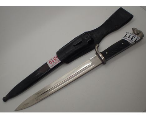 Nazi WWII Officers passing out bayonet / dagger    CONDITION REPORT:  POSTAGE: There are International restrictions on the sh