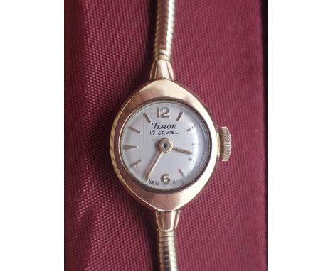 Ladies 9ct gold wristwatch and strap, 10.2g   CONDITION REPORT:  This item appears to be in working order at lotting, though 