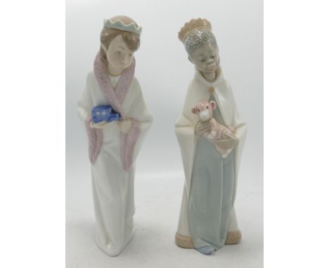 Lladro Small Child figures including Prince &amp; Princess 4674(2) 