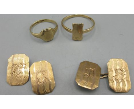 9ct yellow gold signet ring, size K, another similar ring, size R1/2, a pair of 9ct gold cufflinks with initials, all stamped