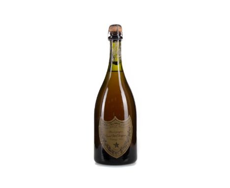 MOET & CHANDON DOM PERIGNON 1979 VINTAGE CHAMPAGNENo stated ABV / 75clBottle is missing foil seal.