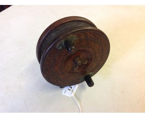 Vintage 5.5' wood and brass Starback fishing reel