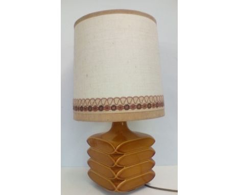 Retro Table Lamp With Shade 