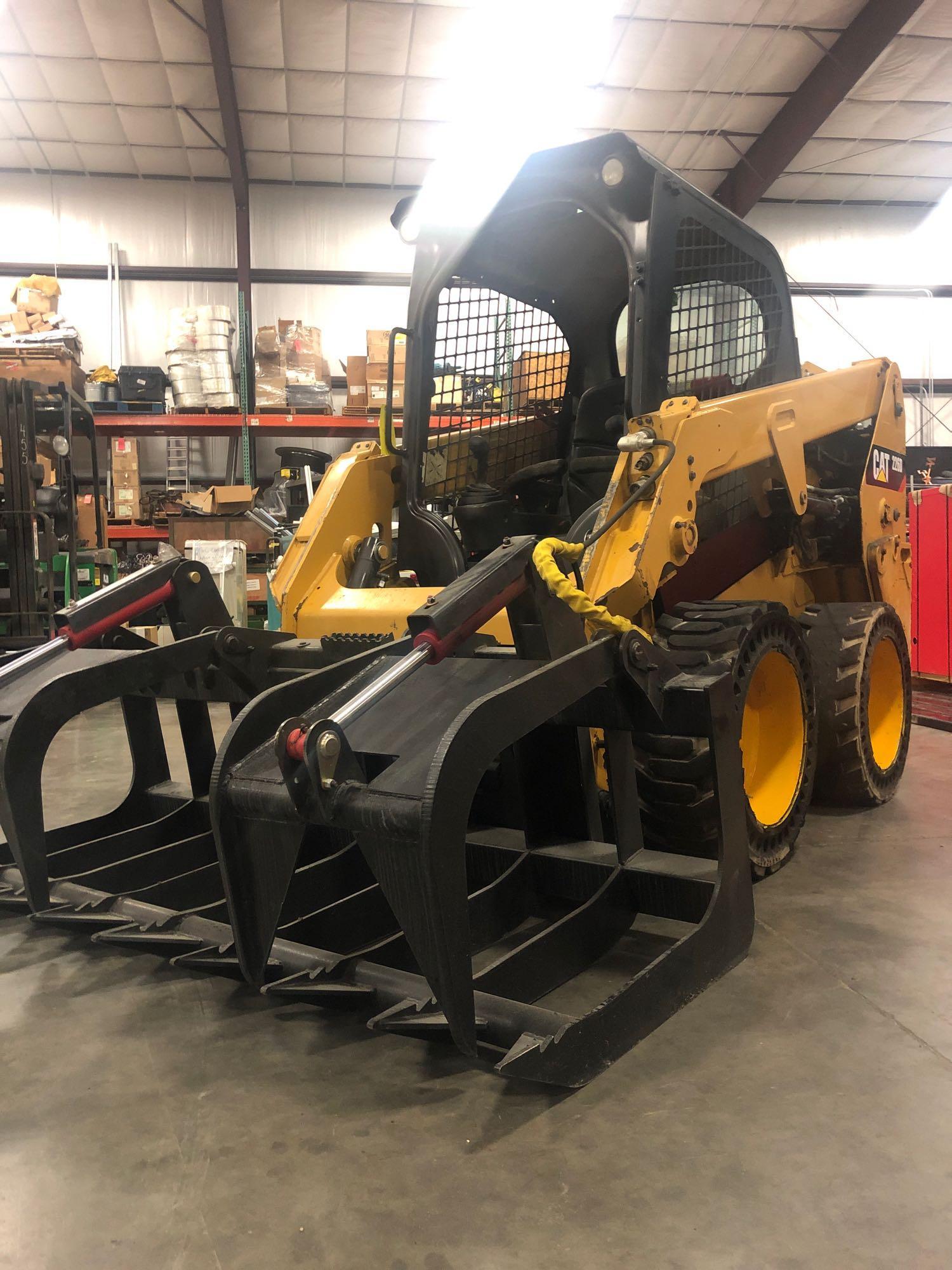 2017 CATERPILLAR DIESEL SKID STEER MODEL 226D, JOYSTICK CONTROL