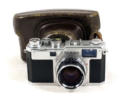 VERY Late Model Nikon S4 Rangefinder Camera. Body #6505917 (condition 4/5F) with Black Nikkor-SC 5cm f1.4 Lens #386039 (condi