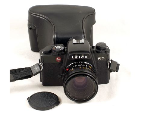 Black Leica R5 Body &amp; Standard Lens. Body #1698258 (condition 4/5F) with 50mm f2 Summicron-R lens #3412498 (condition 4/5