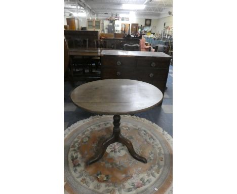 A 19th Century Mahogany Snap Top Tripod Table with Circular Top, 81cm Diameter 