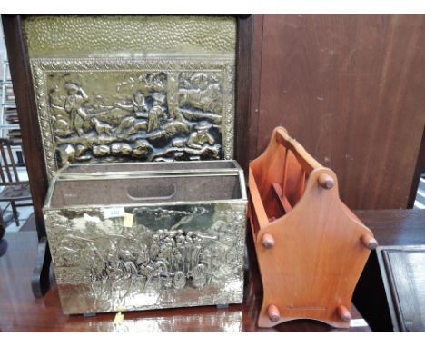 A brass fire screen, magazine rack and a wooden mag rack