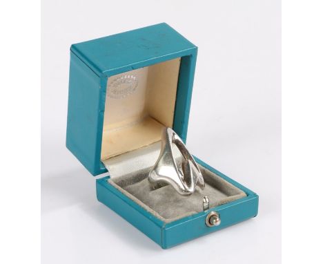 Georg Jensen sterling silver ring, (no 89) with an abstract heart design, ring size K