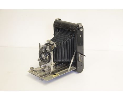 A Ernemann Heag Folding Camera, with focal plane shutter, not working