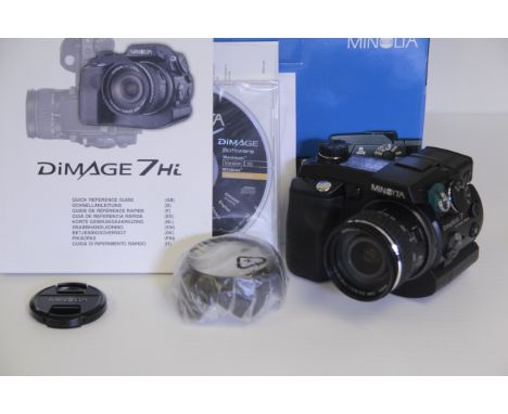 Minolta  Dimage 7Hi Camera, in makers box with charger and manuals