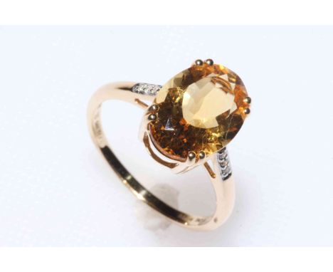 14k gold, golden citrine and diamond ring, size R/S, with certificate.