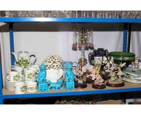 Glass lustre lamp with drops, turquoise foo dogs, Portmeirion Summer Strawberries service, Creamware basket, Heinrich porcela