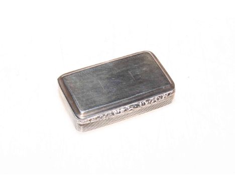 George IV silver snuff box by Tho. Shaw, Birmingham 1829, 7cm across.