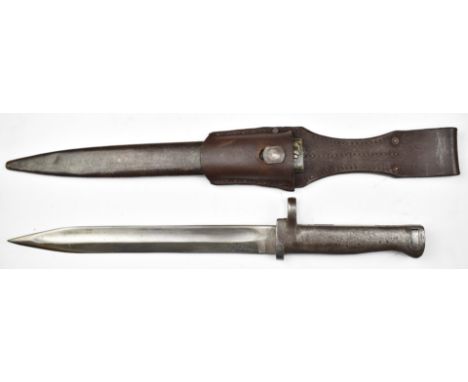 German Ersatz knife bayonet with three quarter muzzle ring, stamped 2785 to crossguard, with 24.5cm fullered blade, scabbard 