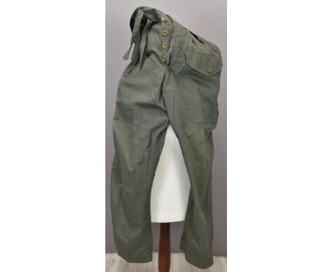 British Army Gloucestershire Regiment WW2 pair of jungle trousers, label size 3, by John Hammond & Co Ltd, dated 1945Consigne