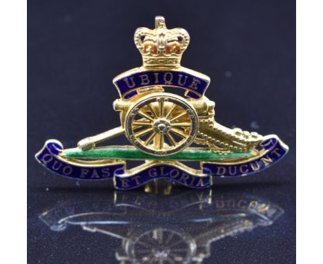 Royal Artillery 9ct gold and enamel sweetheart brooch, 5.9g