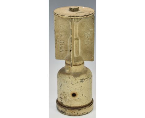 British WW2 mortar drill bomb marked to fins with broad arrow mark A &amp; FR, 1942 No 68 AT1/L, H17cm