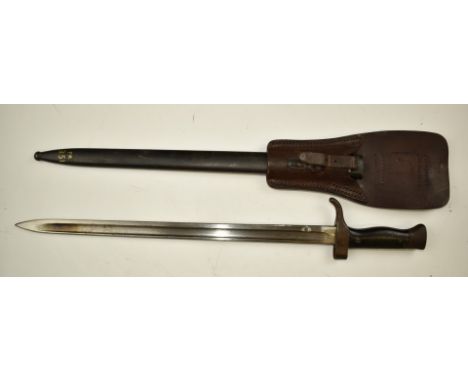 French 1892 pattern Mannlicher Berthier bayonet stamped 40888 to quillon, with 39.5cm fullered blade, scabbard and frog.&nbsp