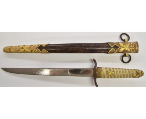 Japanese Naval officer's dagger with 21cm blade and gilt metal and leather scabbard.&nbsp;PLEASE NOTE ALL BLADED ITEMS ARE SU