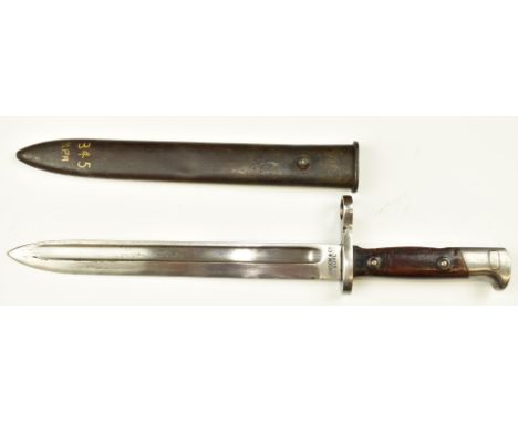 Spanish 1893 pattern Mauser knife bayonet stamped 4711 to crossguard, with 25cm fullered blade and scabbard. PLEASE NOTE ALL 