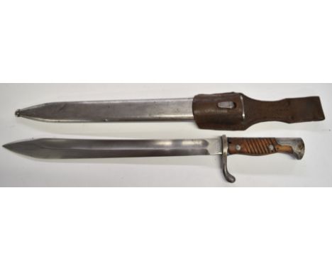 German WW1 butcher's bayonet with wooden grips, flashguard, Fitchell &amp; Sachs to ricasso, 37cm blade, scabbard and frog.&n