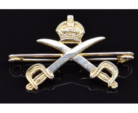 Army Physical Training Corps 9ct gold sweetheart brooch / tie pin, 4.7g