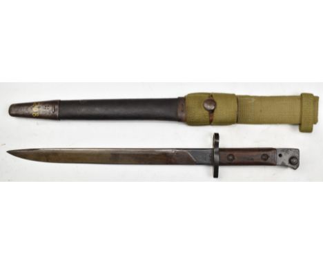 British 1907 pattern bayonet Indian made, with good stamps to ricasso, a 30.5cm blade, scabbard and frog.&nbsp;PLEASE NOTE AL