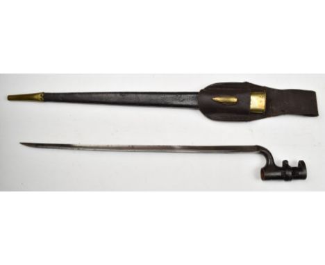 British 1853 pattern socket bayonet with some stamps to ricasso including JB 2, 44cm blade, scabbard and frog, 18 stamped to 