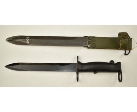 French MAS 1958 pattern knife bayonet stamped DLT 0179 to ricasso, with 20cm blade, scabbard and frog.&nbsp;PLEASE NOTE ALL B