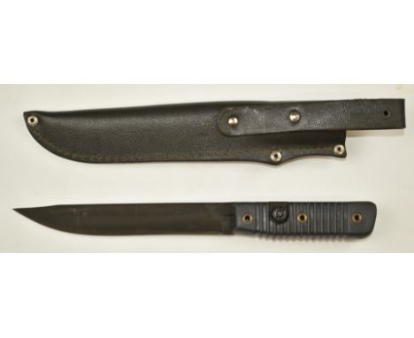 Finnish 1962 assault rifle bayonet, 'Fiskars' to grips, 16cm single edged blade, with leather scabbard. PLEASE NOTE ALL BLADE