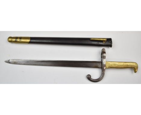 Chilean police bayonet 1908 pattern with brass grip, coat of arms to ricasso, 19cm blade and scabbard. PLEASE NOTE ALL BLADED