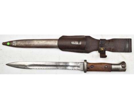 German 84/98 pattern sawback bayonet with wooden grips, flashguard, Gottlieb Hammersfahr, Solingen Foche to&nbsp;ricasso, a 2