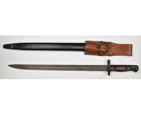 British 1907 pattern Lee Enfield bayonet with good stamps to ricasso including Wilkinson, a 43.5cm fullered blade, scabbard s