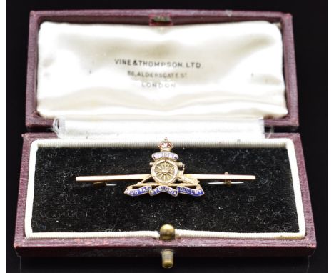 Royal Artillery 9ct gold and enamel sweetheart brooch / tie pin, with box, 2.7g