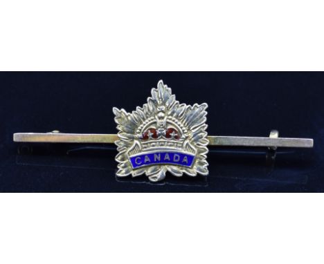 Canadian Forces&nbsp;9ct gold and enamel sweetheart brooch, 4g