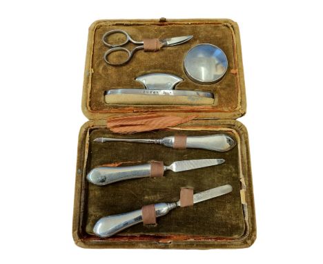 Birmingham 1945 Levi &amp; Salaman Silver Manicure Set in Original Case