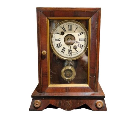Vintage Oak Cased Mantle Alarm Clock with Key &amp; Pendulum