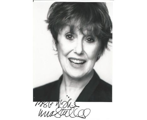 Una Stubbs 6x4 signed B/W photo. Una Stubbs (born 1 May 1937) is an English actress, television personality, and former dance