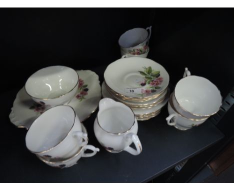 A part tea service Roslyn China